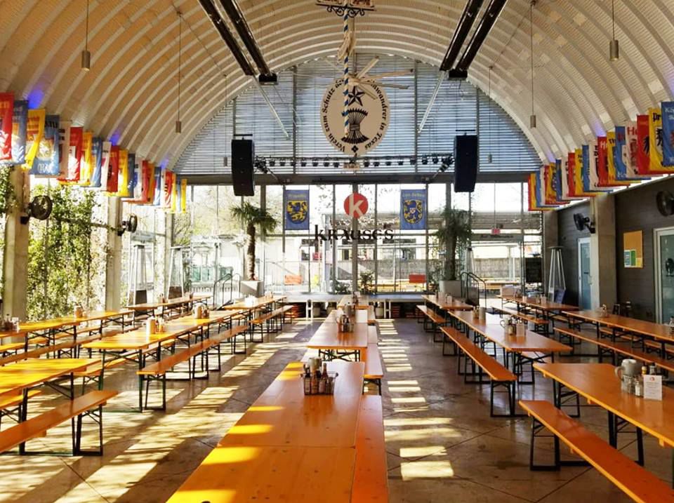 Royse City Downtown Beer Garden